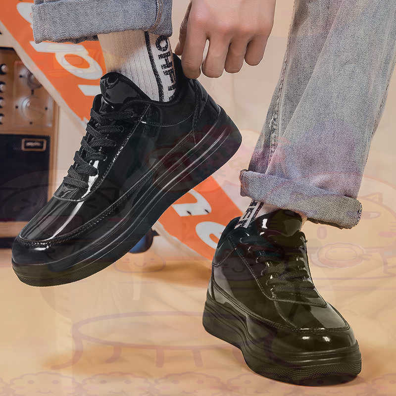 Luxury Lifestyle Grooming Lounge - Boots Size 33 Tennis Women's Shoes